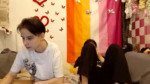 Snapshot of kim__ray chatting on 05/04/26, 11:12 kim__ray online show from 05/04/26, 11:12