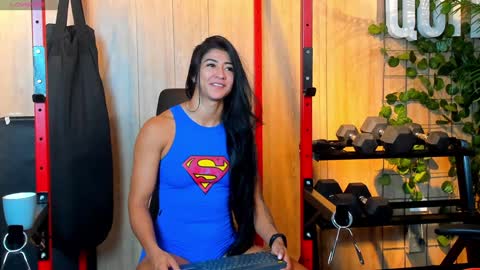 Kim online show from 12/26/24, 12:38