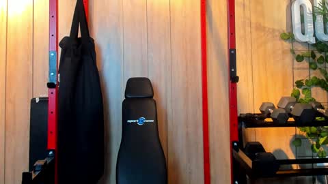 Kim online show from 12/28/24, 04:09