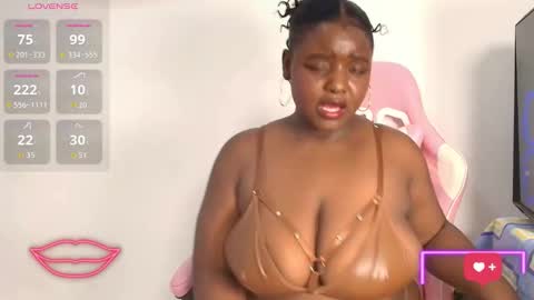 Kim  Follow me please online show from 11/11/25, 08:09