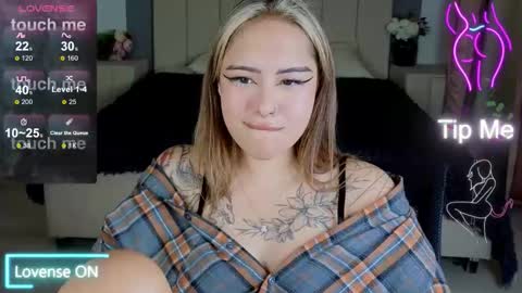 Kim online show from 09/17/25, 06:04