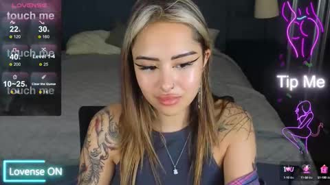 Kim online show from 09/21/25, 08:16