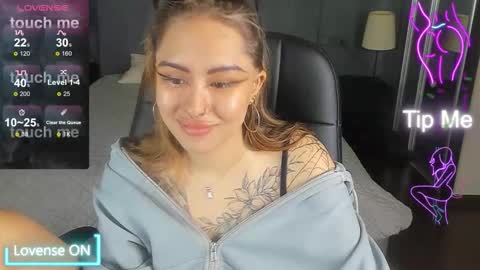 Kim online show from 10/09/25, 09:18