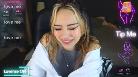 Kim online show from 10/14/25, 04:57