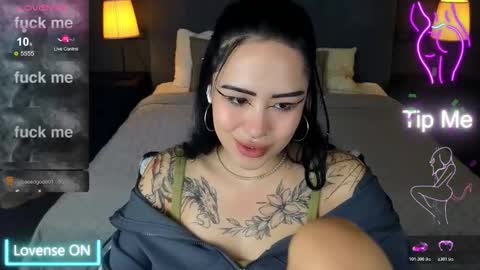 Kim online show from 12/04/25, 08:06