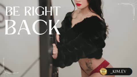 Snapshot of kim_ev chatting on 01/22/25, 06:52 Kim online show from 01/22/25, 06:52