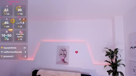 Snapshot of kim_ev chatting on 03/07/25, 11:29 Kim online show from 03/07/25, 11:29