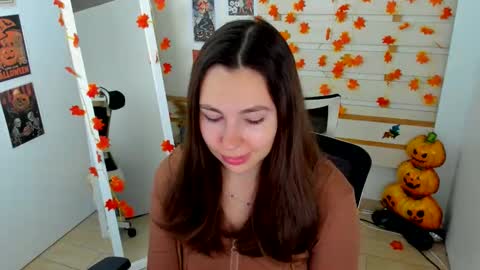 Kim online show from 11/03/25, 01:34