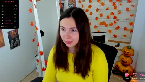 Kim online show from 11/17/25, 01:39