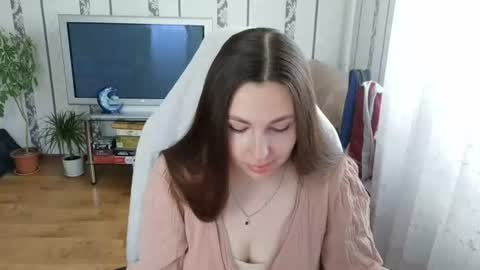 Kim Go New online show from 06/12/26, 10:47