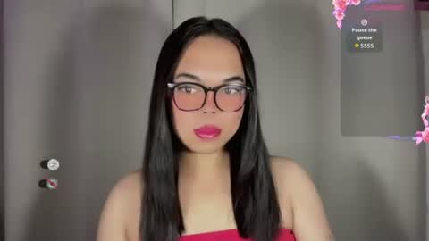 KYLIE online show from 11/24/25, 01:00