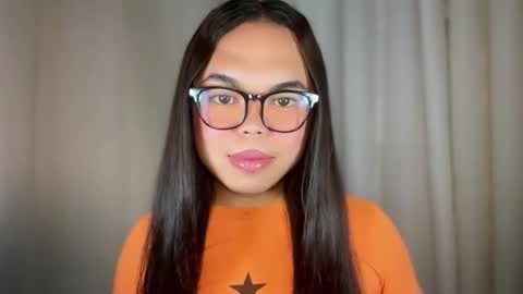 Snapshot of kim_kyile chatting on 01/19/26, 05:55 KYLIE online show from 01/19/26, 05:55