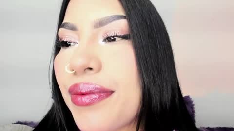 kim_mouth17 online show from 04/27/26, 01:14