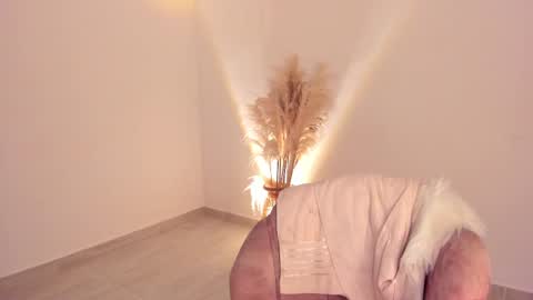 Kim Murphy online show from 11/03/25, 02:07