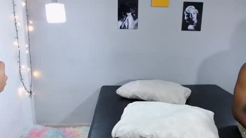 Snapshot of kimandyuk chatting on 01/14/25, 07:21 Kim  Yuk online show from 01/14/25, 07:21