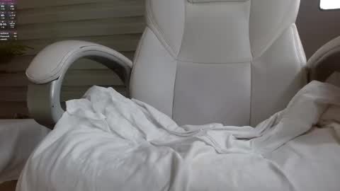 kimara lion online show from 12/06/24, 10:49