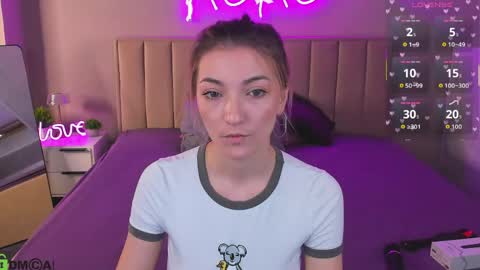 Snapshot of kimberlly_smith chatting on 04/20/26, 12:24 kimberlly_smith online show from 04/20/26, 12:24