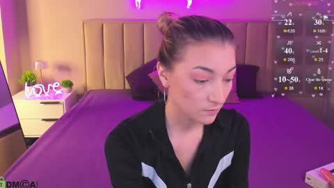 Snapshot of kimberlly_smith chatting on 04/26/26, 12:30 kimberlly_smith online show from 04/26/26, 12:30