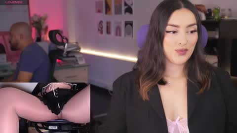 Snapshot of kimberly_clars chatting on 03/02/26, 05:09 Kimberly 1200-1900 GMT-5 online show from 03/02/26, 05:09