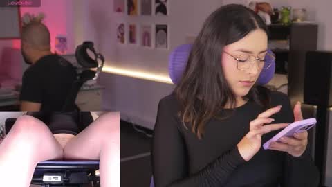 Snapshot of kimberly_clars chatting on 03/10/26, 05:18 Kimberly 1200-1900 GMT-5 online show from 03/10/26, 05:18