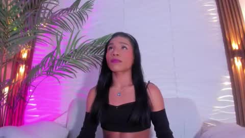 kimberly gonzalez online show from 09/17/25, 03:19