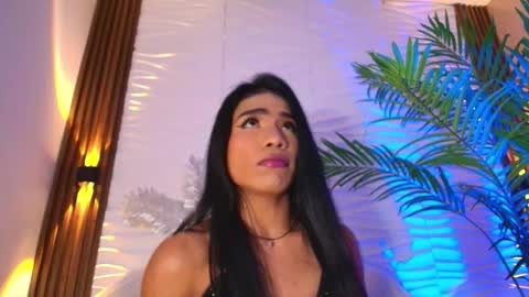 kimberly gonzalez online show from 11/11/25, 04:12