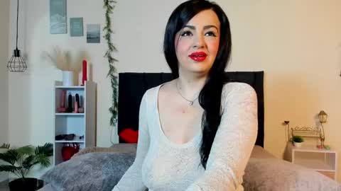 Snapshot of kimberly_lozano chatting on 05/07/26, 11:15 Kimberly online show from 05/07/26, 11:15