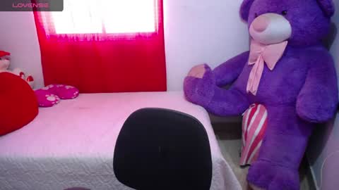 Snapshot of kimberly_slim chatting on 07/06/26, 03:03 Kim online show from 07/06/26, 03:03