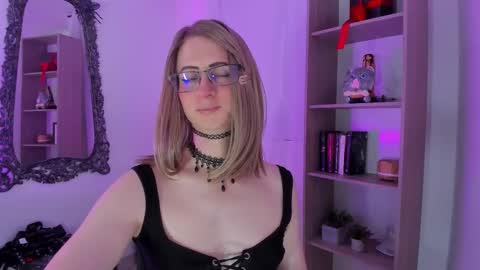 kimberly_thonson online show from 11/29/25, 03:37