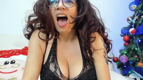 Kimberly online show from 12/21/24, 04:19