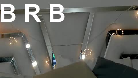 Snapshot of kimberlycoxxx chatting on 12/09/24, 01:18 kimberly online show from 12/09/24, 01:18