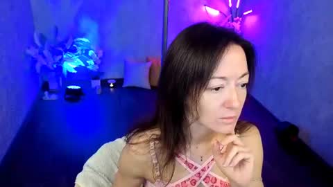 Snapshot of kimberlyray777 chatting on 06/29/26, 04:30 Kimberly online show from 06/29/26, 04:30