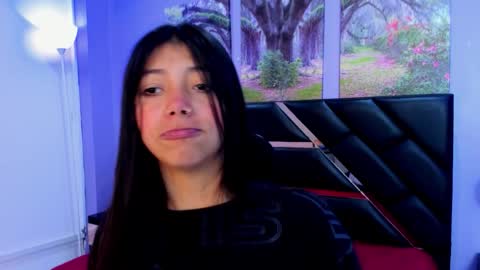 Kimberly Villalobos online show from 10/09/25, 11:41