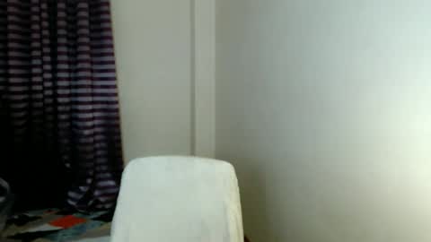 kimchie_21 online show from 04/30/26, 11:16
