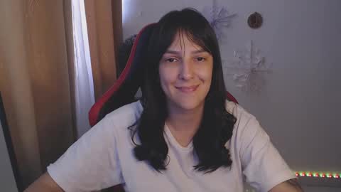 Snapshot of kimflexible_ chatting on 12/11/24, 08:39 Kim 3 online show from 12/11/24, 08:39