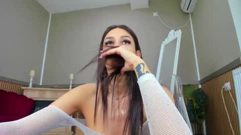 kimi_ivy online show from 02/23/25, 04:50