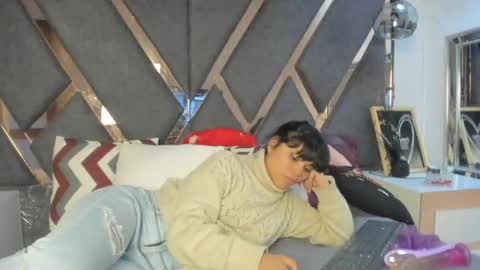 Kimy online show from 05/02/26, 04:34