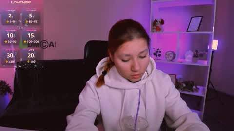 Snapshot of kimiko_shine_ chatting on 12/14/25, 09:47 just Kimi online show from 12/14/25, 09:47