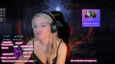 Wolfs Girl online show from 12/09/24, 10:09