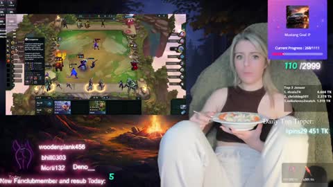 Wolfs Girl online show from 01/12/25, 02:56