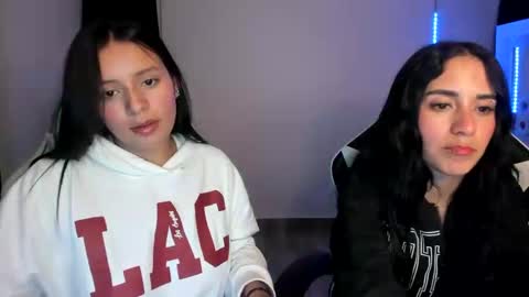 kimmi online show from 03/04/25, 01:55