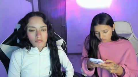 kimmi online show from 11/21/25, 11:25