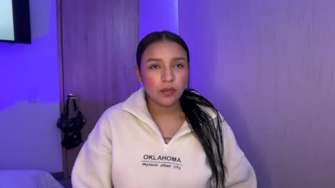 kimmi online show from 06/19/26, 03:27