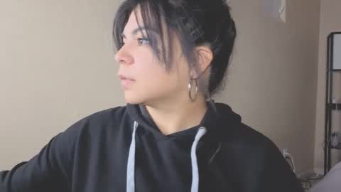 Kimmi online show from 03/08/25, 12:22