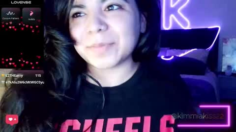 Snapshot of kimmiakiss22 chatting on 02/21/26, 01:39 Kimmi online show from 02/21/26, 01:39