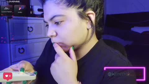 Snapshot of kimmiakiss22 chatting on 03/09/26, 02:26 Kimmi online show from 03/09/26, 02:26