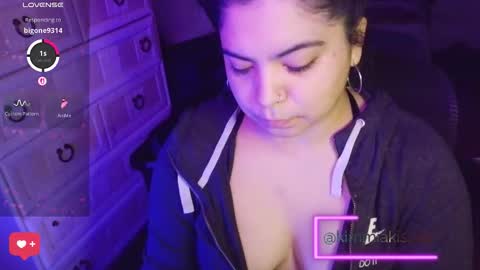 Snapshot of kimmiakiss22 chatting on 03/14/26, 03:56 Kimmi online show from 03/14/26, 03:56