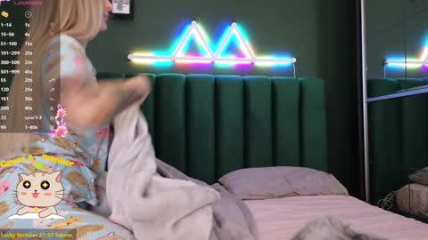 Kimmie online show from 12/09/24, 06:25