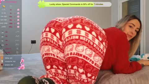 Kimmie online show from 12/31/24, 09:53