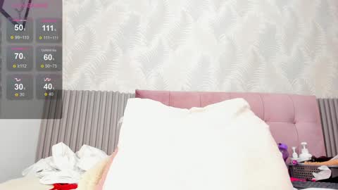 Snapshot of kimmie_kaboom_ chatting on 01/09/25, 10:09 Karla online show from 01/09/25, 10:09